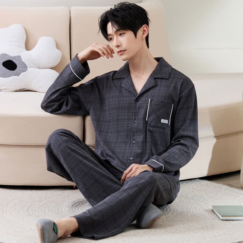 Vīriešu 100% kokvilnas pidžamu komplekts ar reveru, kardigan, garās piedurknes, vidēji smags audums (181-200 g/m²), elpojošs un ērtas, piemērots pavasarim un rudenim