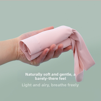 Mergaitei skirta sportinė liemenėlė-vest, nailono audinys, nailono įdaila, pilnas puodelis su plonu liejiniu ir kempine, fiksuoti dvigubi petnešos