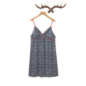 Noćna haljina od ledenog svile s trakama i umetkom za bust – retro stil, bez rukava, midi dužina