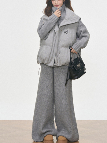 Ženski set: prsluk i pleteni pantalonski kostim, akrilna vlakna, zima 2025, casual stil