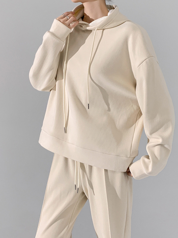 Σετ δύο τεμαχίων γυναικείο με φλις επένδυση: φούτερ με κουκούλα και παντελόνια φαρδιά, βισκόζη με πολυεστέρα, 90–95% βισκόζη, χειμώνας 2023, casual στυλ Ιαπωνο-Κορεατικό