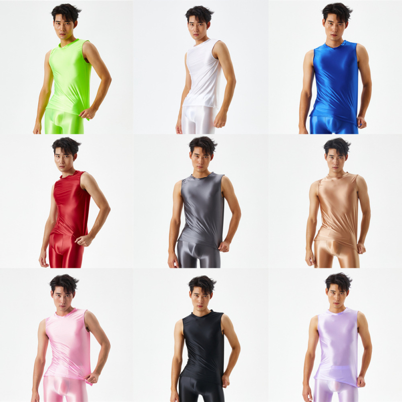 Vyrinė nailono sportinė liemenė su plačiomis pečiais, apvalus kaklas, plonas audinys 121–140 g/m2, 70–80% nailono