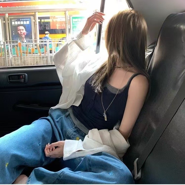 Камизол във стил жилетка от памук, чашка с пълен обем, средно оформена чашка, дължина до талията, пролет-лято 2025.