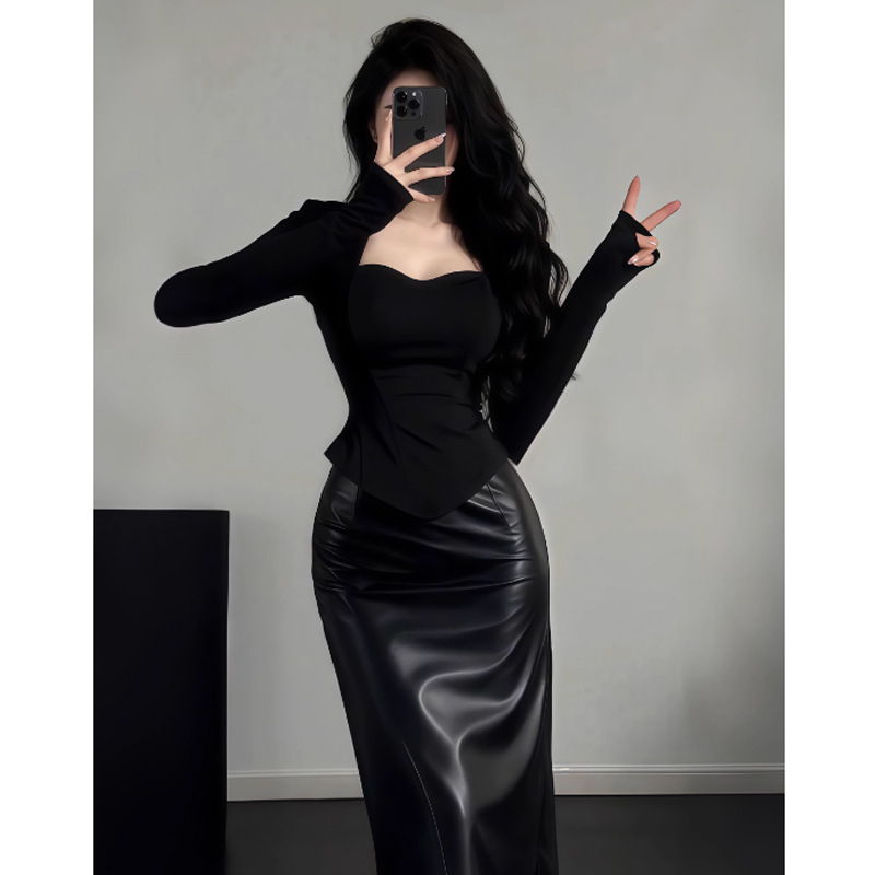 Set suknji: top s dugim rukavima u stilu T-shirt, duga suknja, PU tkanina, poliester 30–50% (zima 2025)