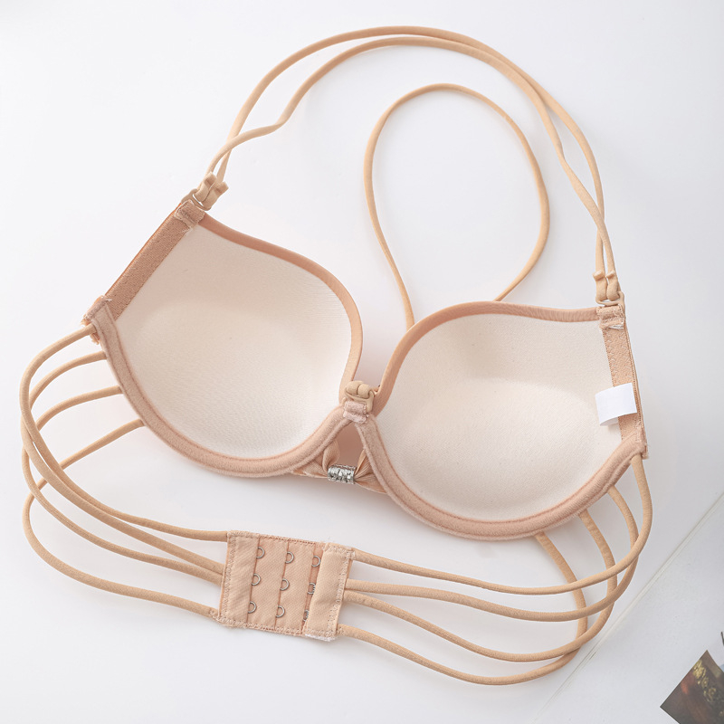 Push-up liemenėlė su kaklo dirželiu, atviras nugaros dizainas, kvėpuojantis poliesteris, 3/4 kaušiai, kaušelio formavimas: viršutinė plona, apatinė storesnė, nuimamas kaklo dirželis, patogu