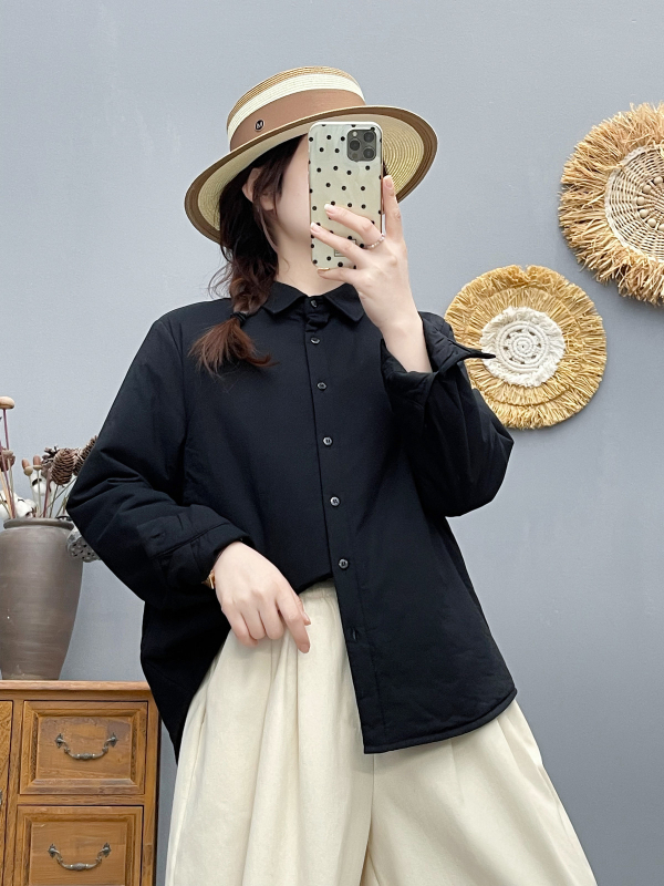 Sieviešu kokvilnas krekli-žakete, ar špiķa apkakli, vienrindu aizdari, garie piedurknes, kardigāna stils, rudens-ziema, 90–95% kokvilnas