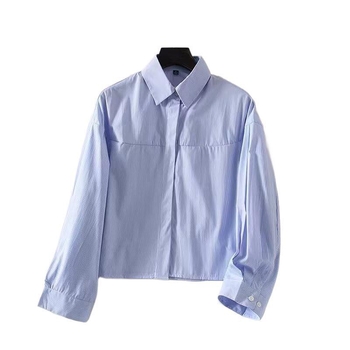 Sieviešu krekliņš japāņu/korejiešu brīvā stila, kokvilnas maisījuma audums, svītru raksts, garas piedurknes, apkakle ar lapu.