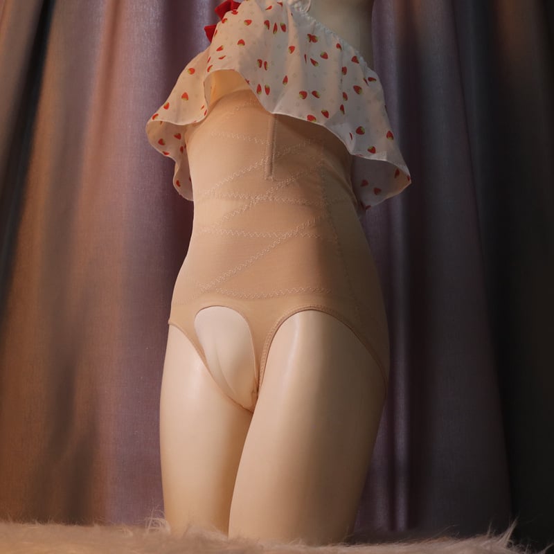 Vyrų aukšto juosmens formuojančios kelnaitės — megztas poliesteris (90–95%), kirkšnies padas iš putų, U formos kišenė