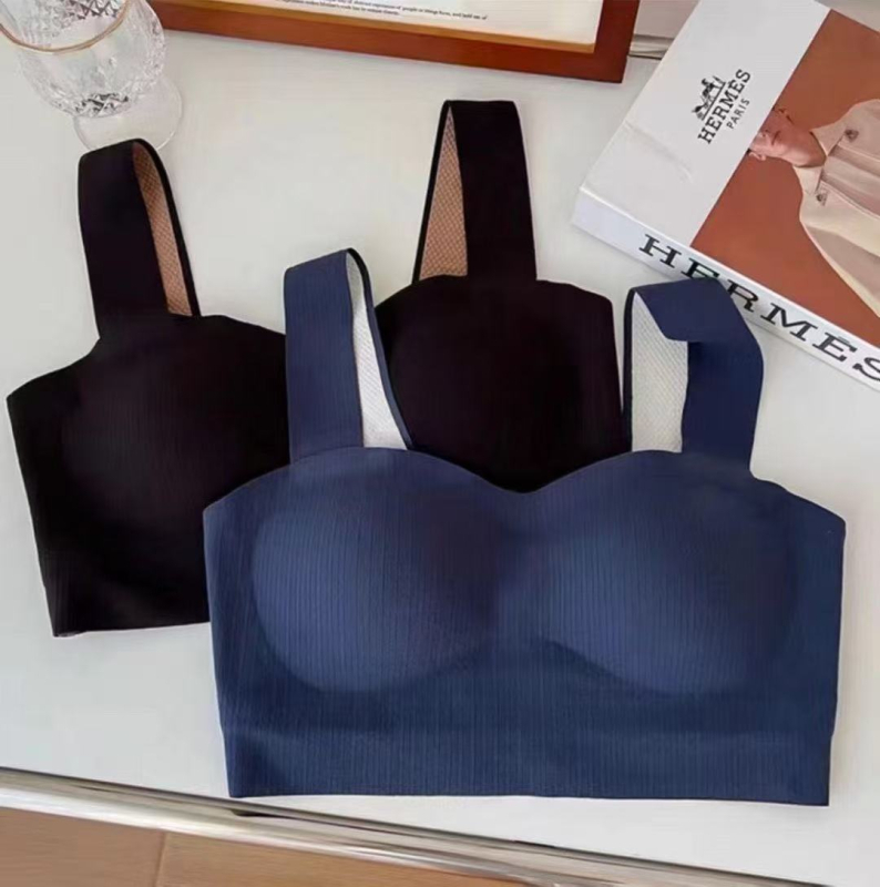 Jesensko-zimsko plišano termo donje rublje za žene s malim grudima, bez žica, nježno podizanje, protiv propadanja