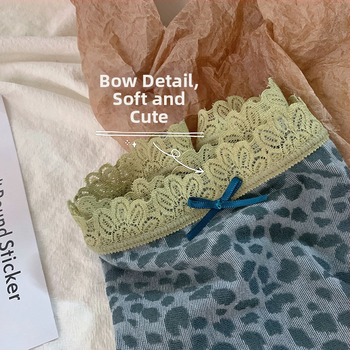 Moteriški kelnaitės su nėrinių kraštu, leopardo raštu ir drugelio motyvu, džakardinė medvilnė audinys, 100% medvilnė, vidutinio juosmens