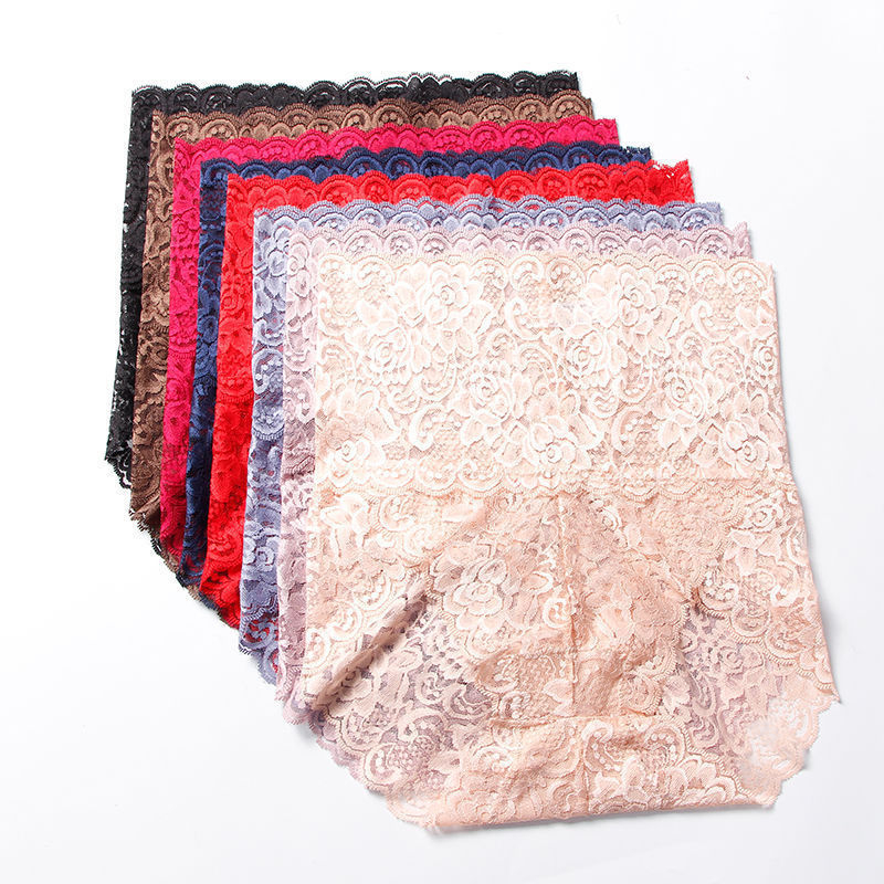 Moteriški aukšto liemens nėrinių kelnaitės — be siūlių, pakeliančios klubus ir pilvą, medvilnės įdėklas tarp kojų