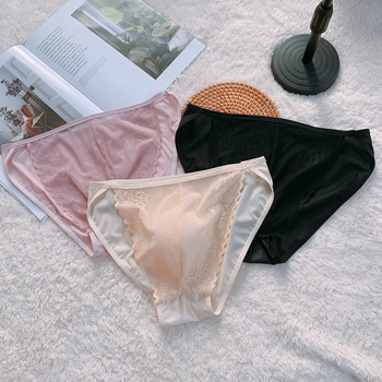 Vyrinės nėrinių be siūlių trumpikės, žemas juosmuo, permatomas pojūtis, kirkšnies srityje nailono įdėklas 80-90%