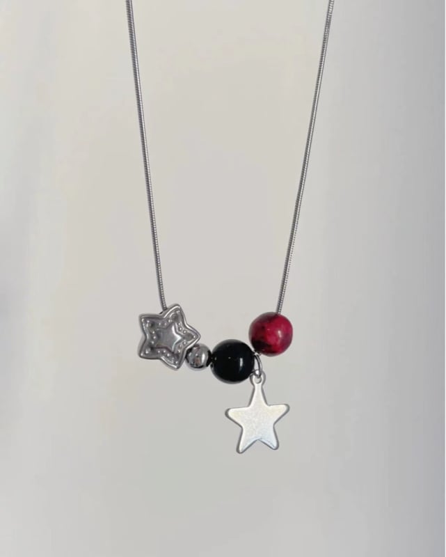 Kaklo papuošalas su žvaigždės dizainu, titano plienas, dėžutės grandinė, INs wind stilius, asmeninė tendencija