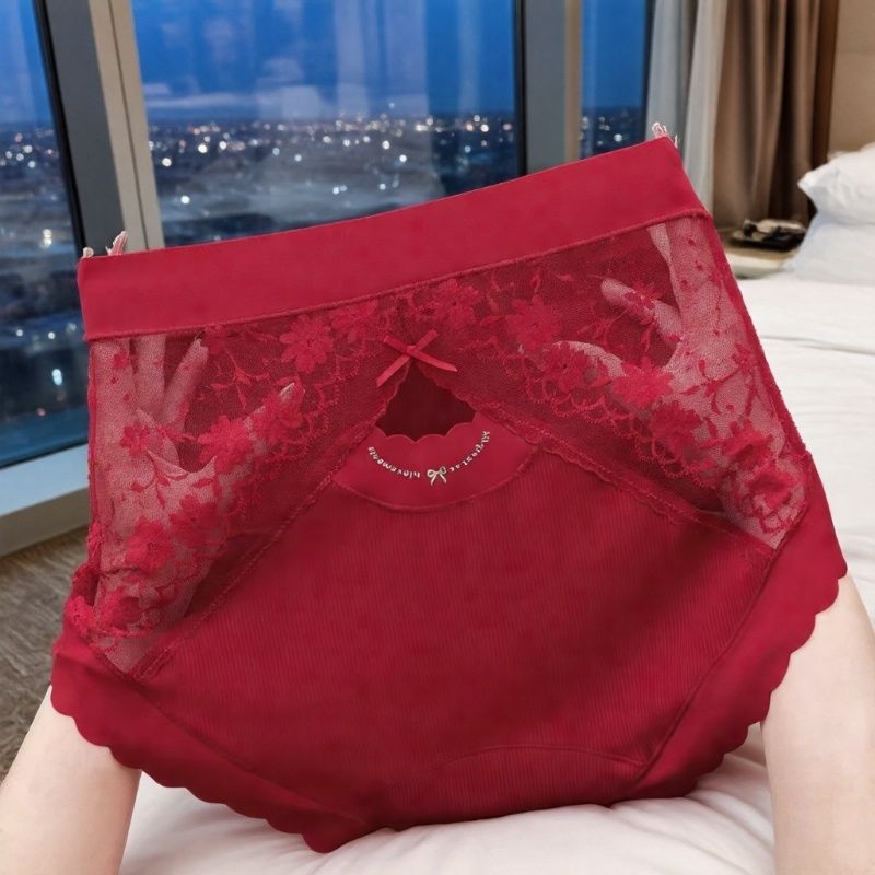 Moteriški medvilniniai kelnaitės su nėrinių įdėklu ir išpjovos dizainu, vidutinė juosmens linija, kvėpuojančios ir antibakterinės