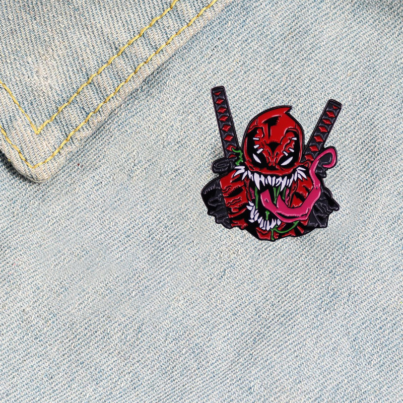 Deadpool brošas: mokslinės fantastikos įkvėptas derinys – metalas, dekoravimui, unisex, kodas 3283093, 2022 m. vasara