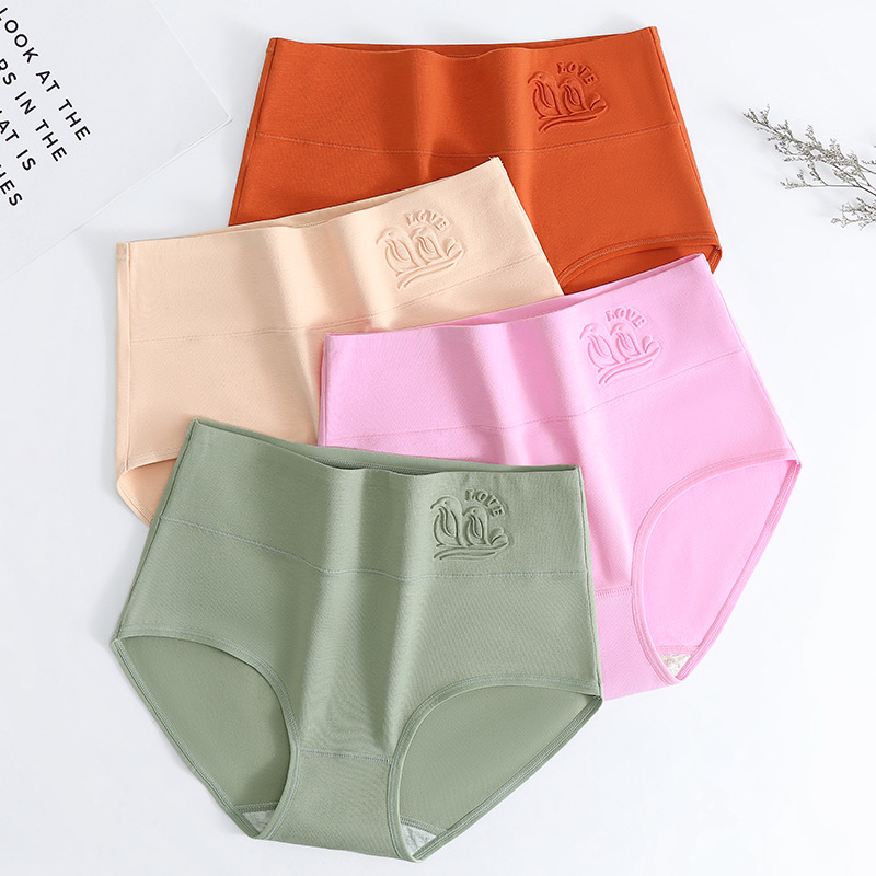 Moteriškos medvilninės apatininės kelnaitės, antibakterinės ir kvėpuojančios, vidutinės talijos, vienspalvis raštas, pagrindinis audinys 95% medvilnė, tarpkojo pamušalas 100% medvilnė