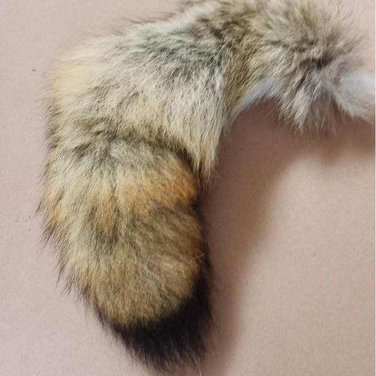 Xuanjiang κρεμαστό με ουρά από ψεύτικη γούνα για τσάντες, κλειδιά, παπούτσια και καπέλα – για παιδιά, φθινόπωρο 2024