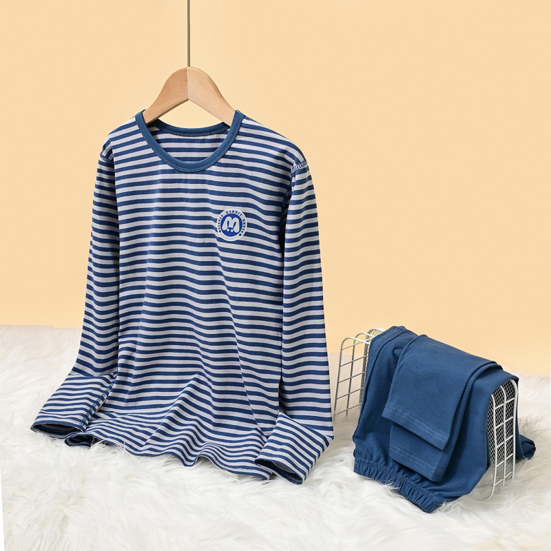 Paauglų medvilnės-stretch termo apatinių komplektas — kvėpuojantis, elastingas, vidutinio šilumos lygio; audinys 181–200 g/m², 95% medvilnė su medvilniniu pamušalu, vienos sluoksnio