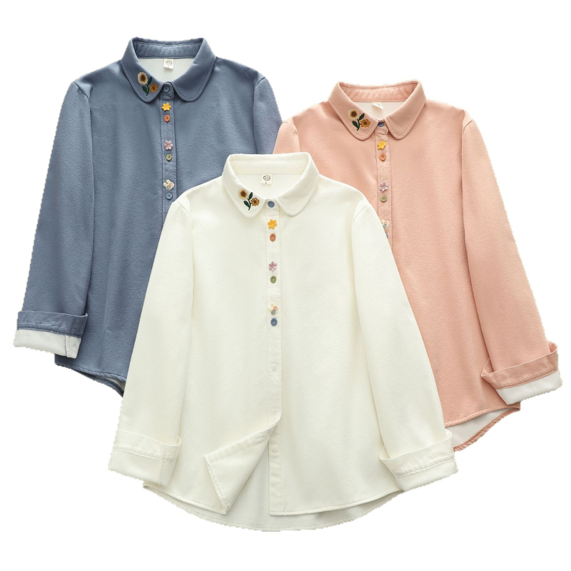 Medvilniniai marškiniai su gėlių raštu, literatūros-retro stilius, laisvas kirpimo, ilgos rankovės, lėlės tipo apykaklė, fliso įdaila