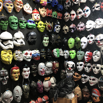 V formos siaubo kaukė Wen Huan, plastmasės medžiaga, DIY rekvizitas, Helovinas (Prekės ženklas: Wen Huan; Medžiaga: Plastikas; Stilius: Siaubo; Rekvizito tipas: Kaukė; Funkcija: DIY)