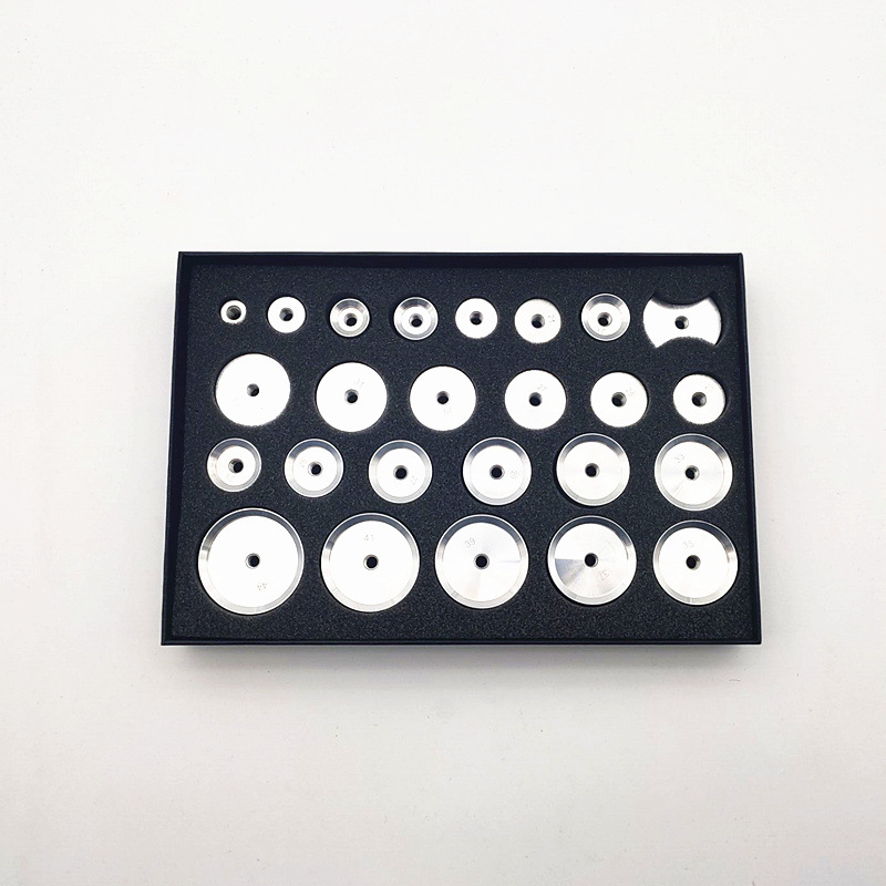 Laikrodžių remonto įrankis: aliuminio lydinio spaudimo forma galinėms dangteliams, 5 mm anga, 25 dalių rinkinys, grynoji masė 0.6 kg