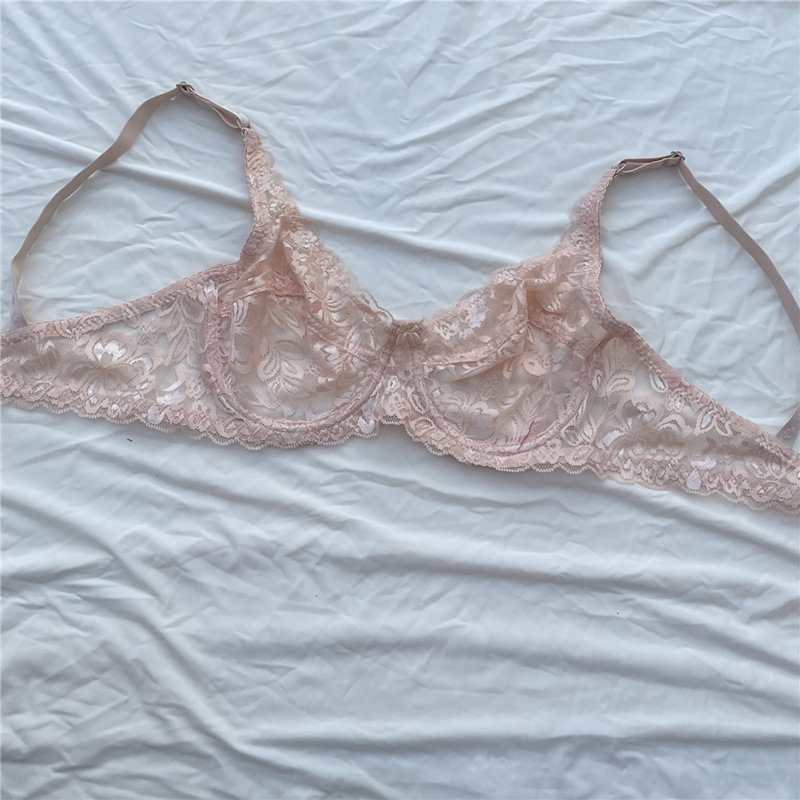 Liemenėlė su įtvarais (labai plonas formuojamas puodeliai, 3/4 puodeliai, nuimamos dvigubos petnešos, nėrinių siuvinėjimas)