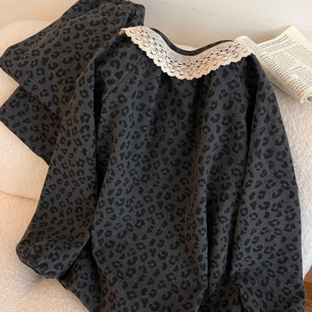 Moteriška velveto pižama su princesės stiliumi, nėriniai, ilgos rankovės ir ilgos kelnės, dviejų dalių komplektas, mygtukais priekyje, ekstra stora medžiaga, drėgmės nukreipimas.