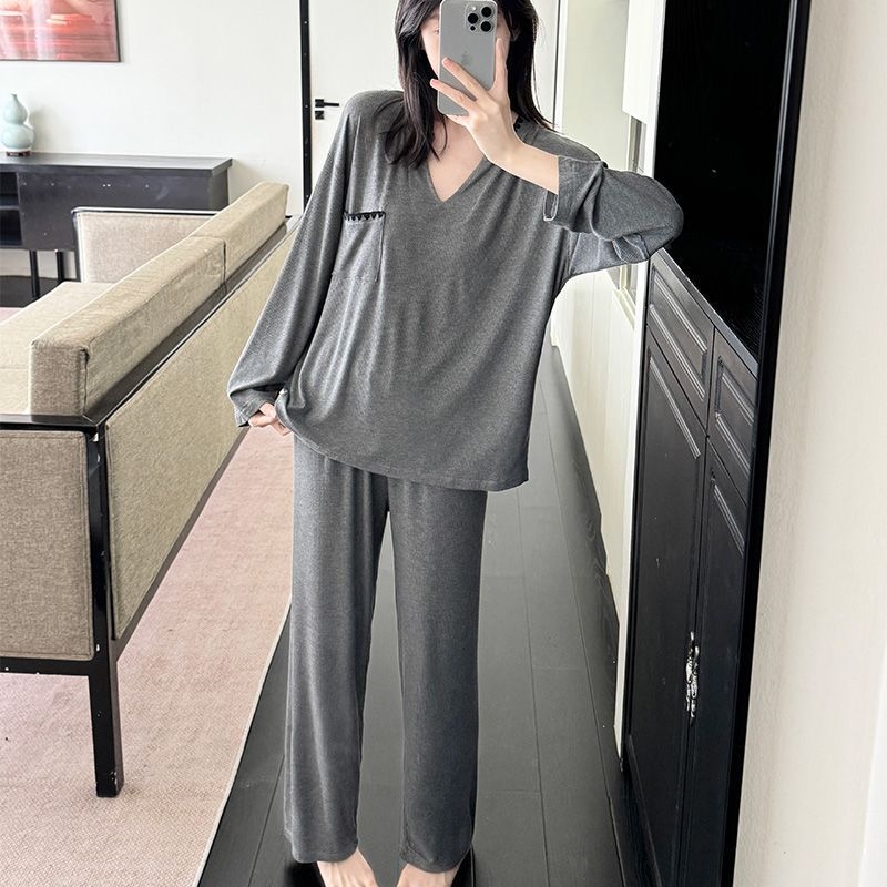 Modaliniai medvilniniai pižamos komplektas, V kaklo puloveris, ilgos rankovės, ilgosi nos, vidutinė masė 141–160 g/m², pavasario–rudens kasdieniai namų drabužiai