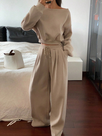 Ženski dvodijelni sportski set s gornjim dijelom u stilu košulje i sweatshirtom, jednofarban, poliester, jesen-zima 2025