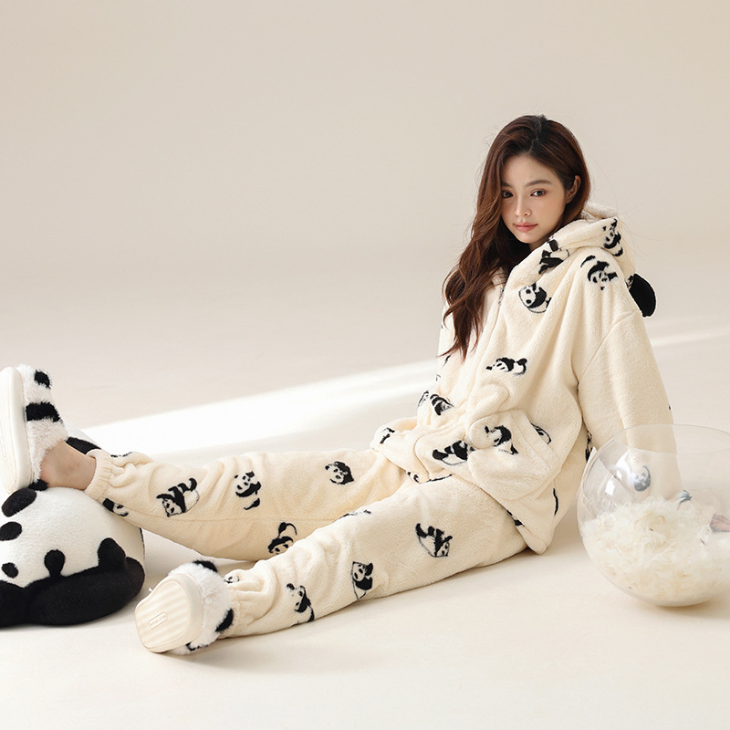 Pidžama set s kapuljačom, Panda uzorak od koral fleksa, debeo za zimu