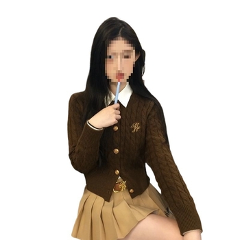 Ženski kostim s suknjom - školski stil JK, tanki pleteni kardigan kao vanjski sloj, dugi rukavi, mini suknja, proljeće 2025