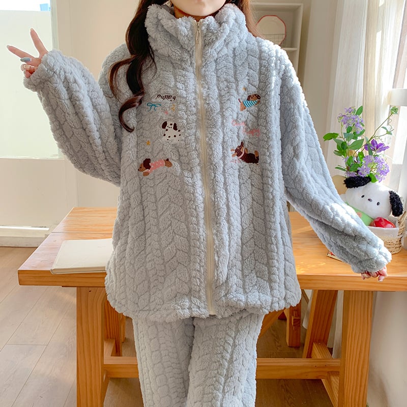 Motinystės pižamos komplektas maitinti – rudens‑žiemos 2025, Jacquard velvetas, 100% poliesteris, 251–300 g/m² storis, ilgomis rankovėmis, ilgos kelnės, plus dydis, mielas stilius