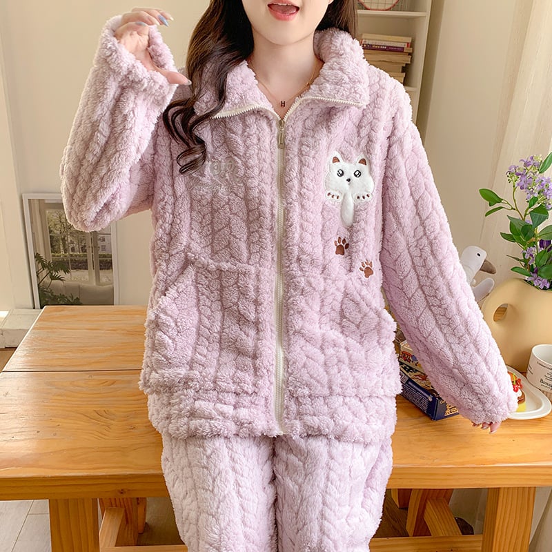 Motinystės pižamos komplektas maitinti – rudens‑žiemos 2025, Jacquard velvetas, 100% poliesteris, 251–300 g/m² storis, ilgomis rankovėmis, ilgos kelnės, plus dydis, mielas stilius