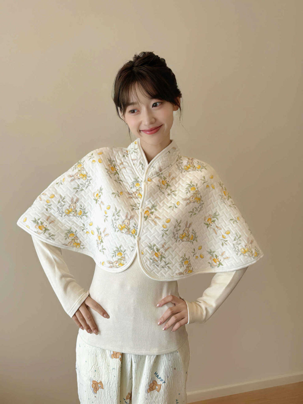 Po gimdymo maitinančios skarelės iš 100% medvilnės, V formos kaklo iškirptė, be rankovių, vidutinio tankio audinys, tinkama klimatizuotoms patalpoms