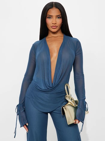 Kelnių kostiumas su palaidine, ilgomis rankovėmis, be apykaklės, klostės, 95% poliesteris