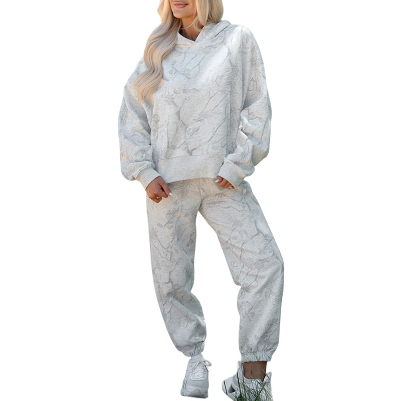 Moterų dviejų dalių kostiumas su abstrakčiu spaudiniu, ilgos rankovės, poliesteris ≥95%, ruduo 2025