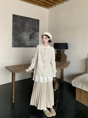 Moterų gėlių megztinio komplektas: megztinis su kardiganu, sluoksniuotas viršus ir sijonas – trijų dalių kasdienis komplektas, ilgomis rankovėmis, pavasaris 2025