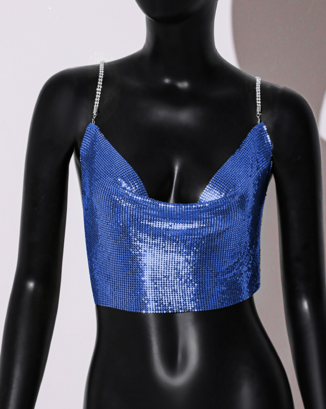 Metalni halter top sa šljokicama, stražnji dijamantni lanac, uski kroj, ultra kratka duljina ispod 40 cm, jednofarbni uzorak