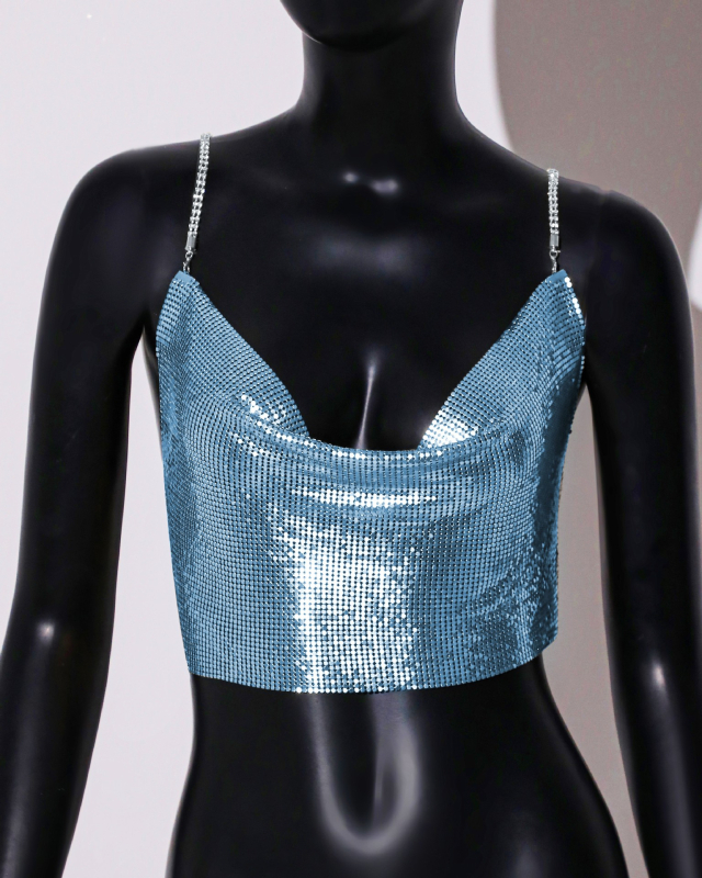 Metalni halter top sa šljokicama, stražnji dijamantni lanac, uski kroj, ultra kratka duljina ispod 40 cm, jednofarbni uzorak