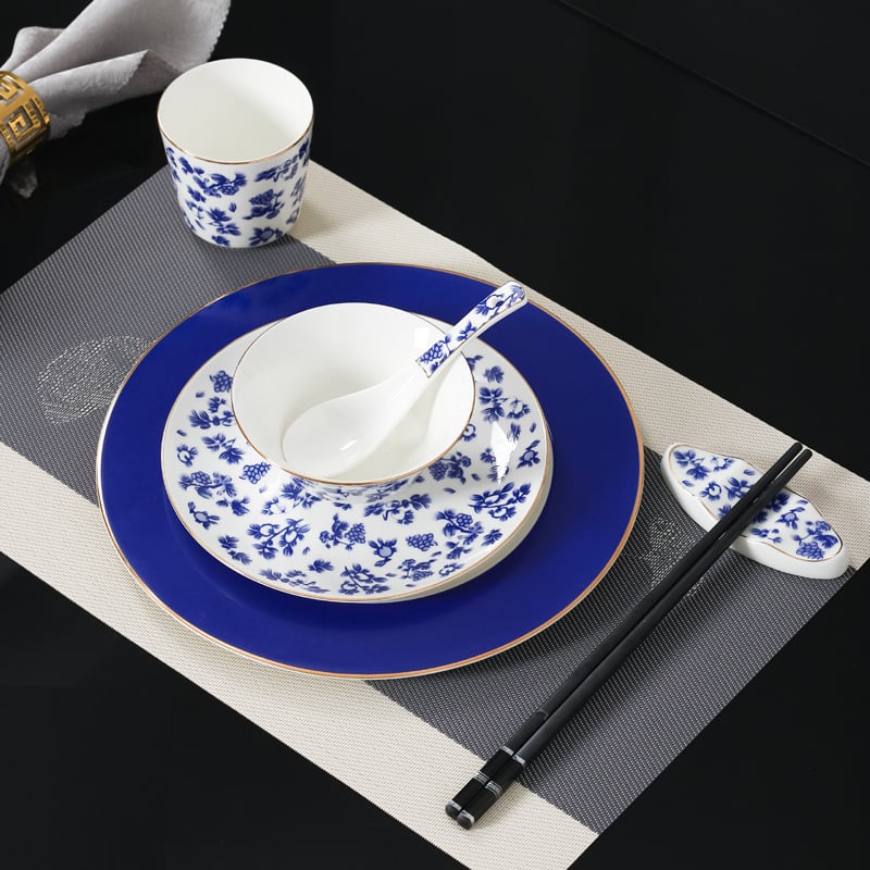 Portselanist hotellilaua serveerimiskomplekt, kolmekomponentne komplekt, hiina stiil, logoga kohandatav, kinkekarp