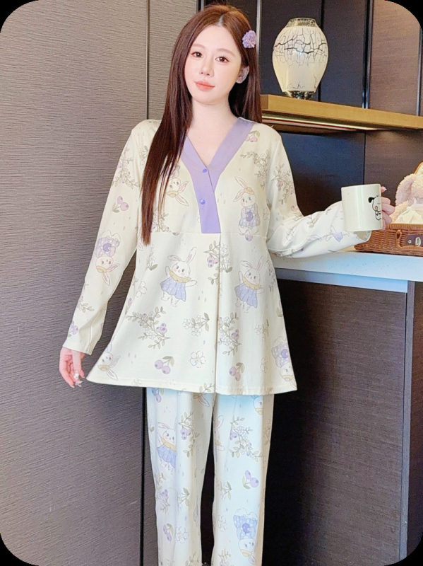 Maitinimo/konfidavimo topas su įdėtomis krūties pagalvėlėmis, ilgomis rankovėmis, Milk Silk audinys (90–95% poliesterio, <30% spandeksas), vasara 2025, japonų-korejiečių laisvas stilius