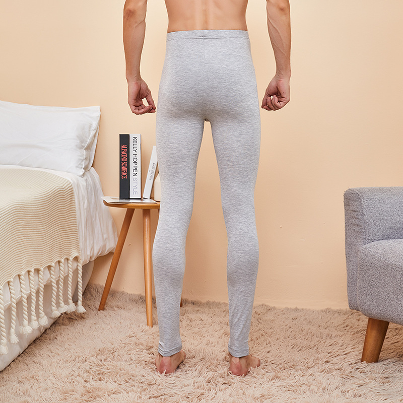 Išplėstinė vyriškų termo kelnių versija - itin plonos, kvėpuojančios, elastingos, aukštos juostos; Modal 55%, pamušalas medvilnės 40%