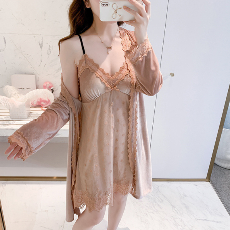 Pidžama set s čipkom od baršuna, Pure Desire stil, tkanina 201-250 g/m2, dugi rukavi