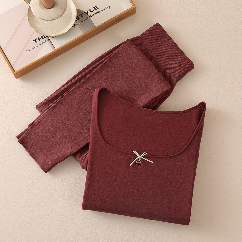 Ženski modalni termalni komplet – bezšivni oblikovani, debeo 201-250 g/m², flekse podstava, dugi rukav + dugi hlače, bazni sloj, jesen-zima