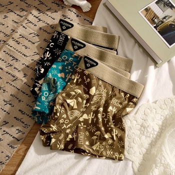 Muške bokserice od pamuka – sportske, brzo suše, prozračne, antibakterijske; pamuk 90–95%; pleteni materijal; srednji pojas; jednobojne.