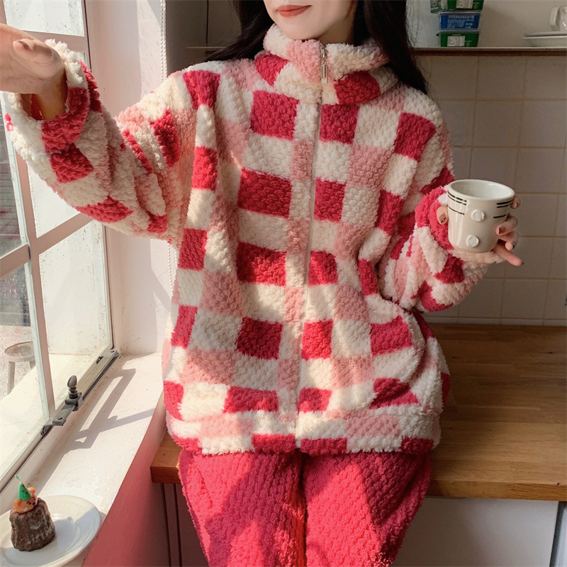 Pizama Rose Velvet sa stojećim ovratnikom, zatvarač, dugi rukavi, zimska kolekcija, poliester 90–95%