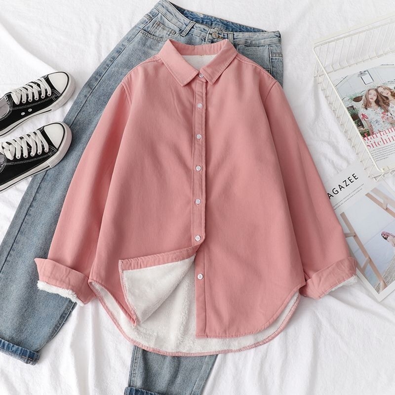 Košuljojakna s fleec podstavom; široka silueta u korejskom stilu; Polo ovratnik; dugi rukavi; duljina 50–65 cm