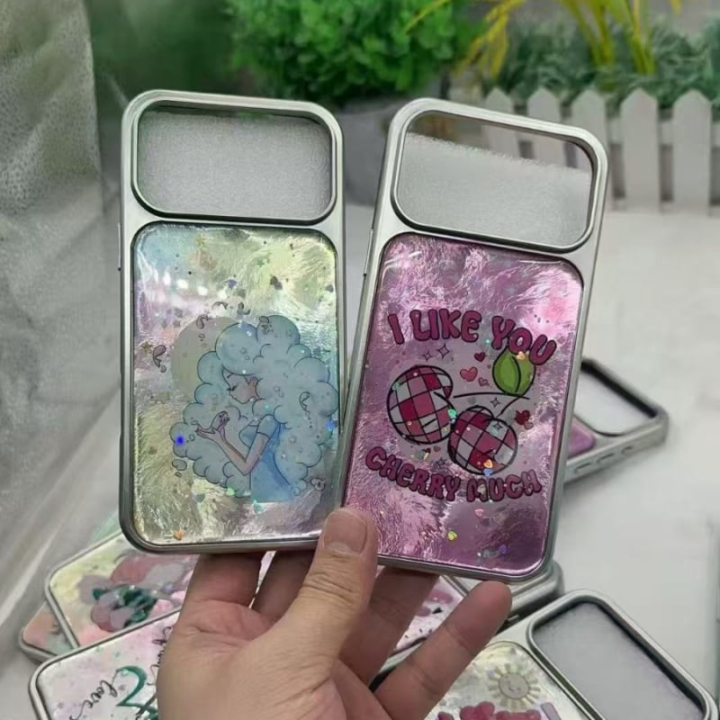 Silikónový kryt na iPhone 15 s potlačeným karikatúrnym dizajnom, trblietavé kvapky z živice a akcenty z pier s sieťovou štruktúrou, protišmykový a ochrana proti pádu