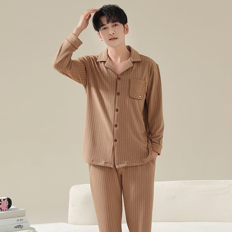 Férfi melegítő velúr pizsama készlet — Derong velúr anyag, reveres gallér, hosszú ujjú, 201–250 g/m²