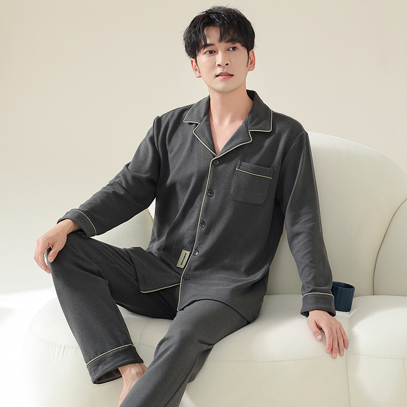 Férfi melegítő velúr pizsama készlet — Derong velúr anyag, reveres gallér, hosszú ujjú, 201–250 g/m²